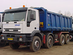 IVECO-8x4.jpg